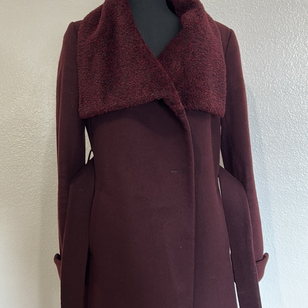 Trina Turk Coat - Picture 5 of 12